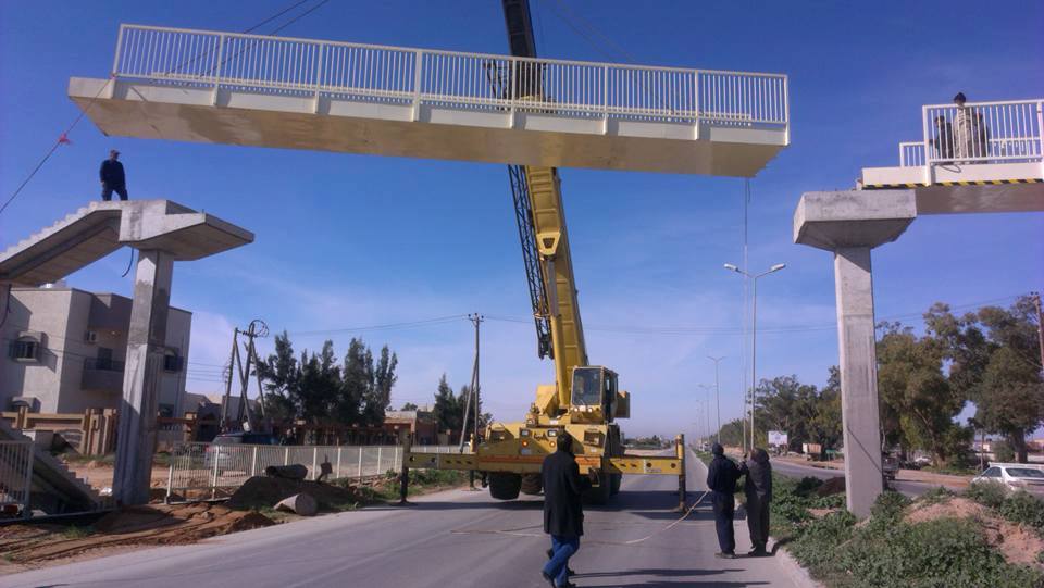 الانتهاء من الاعمال المدنية لجسر المشاة المجاور لمستشفى الحوادث بنعيمة